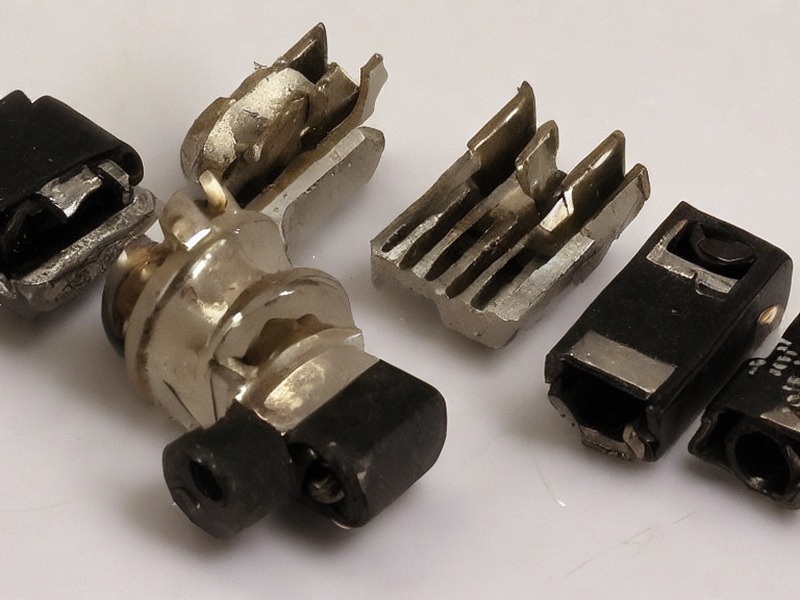 保险丝产品线应用资料